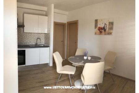 Apartments Gale Omis photo 4