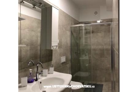 Apartments Gale Omis photo 5