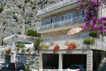 Apartments Krcatović photo 2