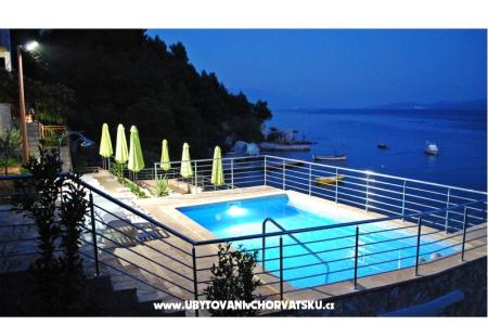 Apartmeni Nostro Omis Croatia