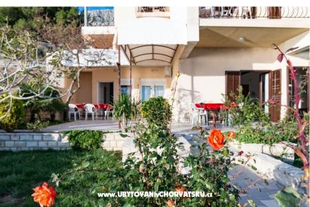 Apartments Edita &amp; Robert photo 5