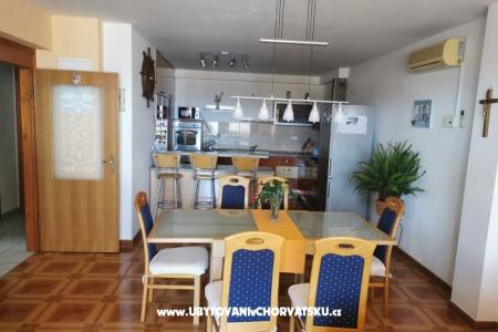 Apartments Vukasović photo 5