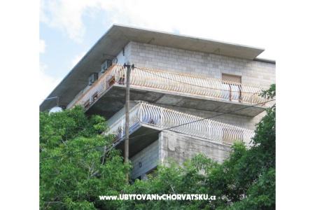 Apartments Pia photo 4
