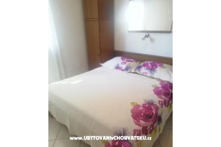 Apartments villa Jelena photo 2