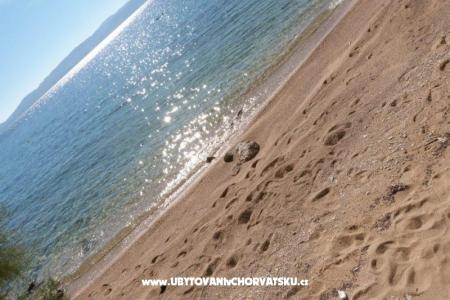 Apartments More Omis Croatia