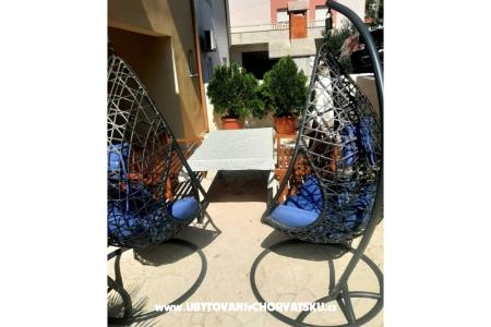 Apartments Toma photo 2