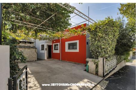 House Ana photo 3