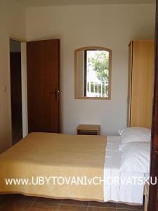 Apartments Ivka photo 3