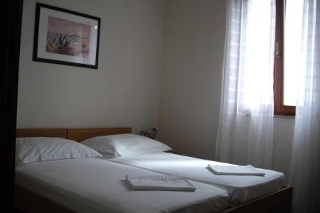 Apartments Zlatko photo 4