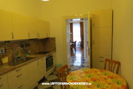 Apartment Kamelija photo 4