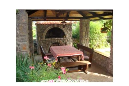 Villa and Bungalow Jovic photo 2