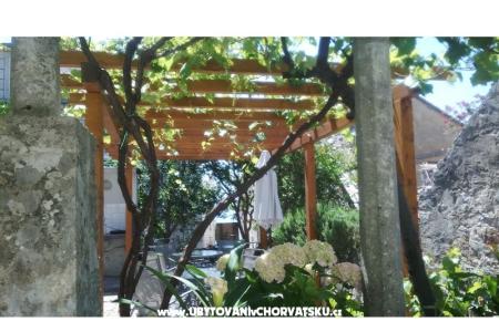 Apartments Jakov photo 2