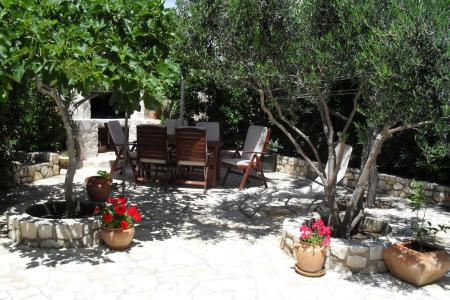 Apartments Ina photo 2