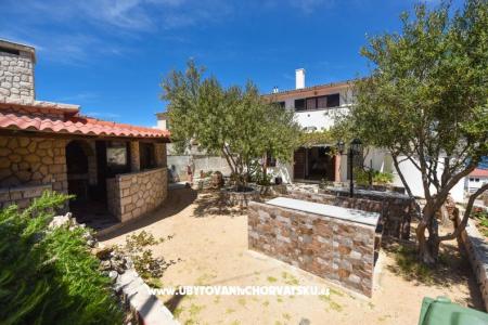 Apartments Lucija photo 3