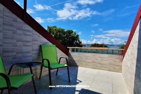 Apartments Danica - near beach photo 2