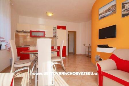 Apartments Mirjana*** photo 3