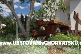 Villa Andreja - Apartments photo 3