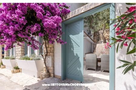 Apartments Kosalec Pakostane Croatia