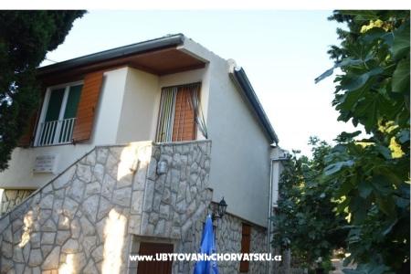 Apartments Kukin photo 2