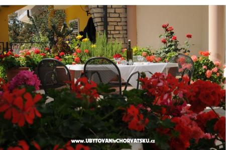 Apartments Ljubica photo 2