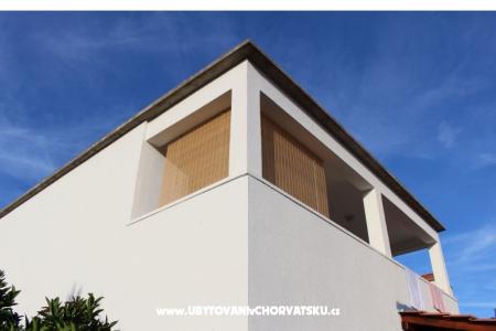 Apartments Tina Pakoštane photo 3