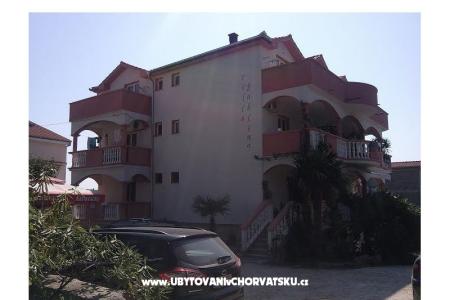 Apartments Villa Žaklina photo 3