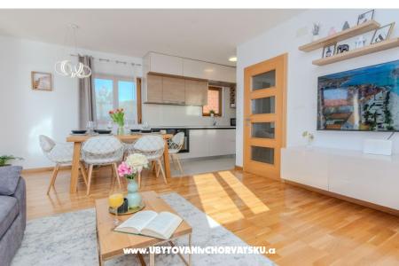 Holiday Home Lucy photo 2