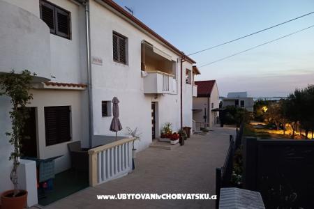 Apartments Tonči photo 3
