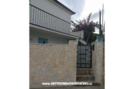 Apartments Marija-Tkon photo 2