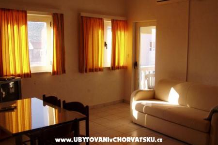 Apartments Pasman photo 2