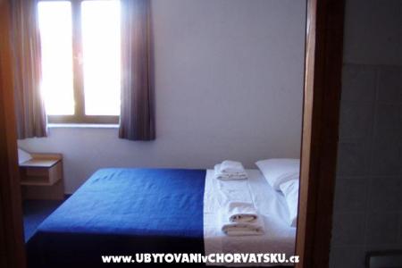 Apartments Pasman photo 3