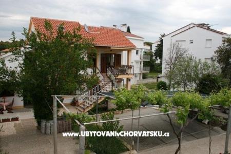 Apartments Ivan  Petrcane Croatia