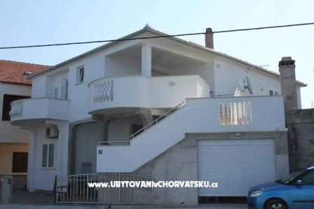 Apartments Luka photo 2