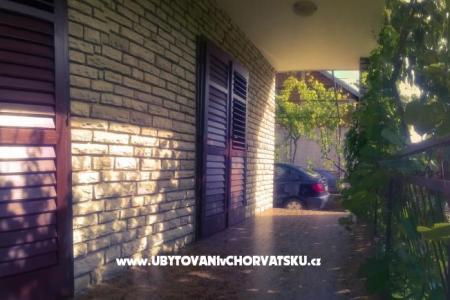 Apartments Mikulan photo 3