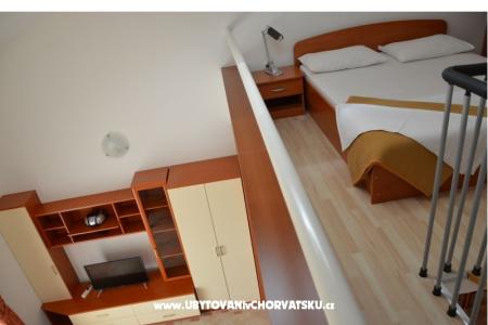 Apartments Pirovac photo 2