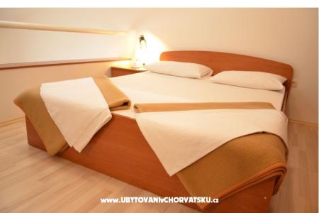 Apartments Pirovac photo 3