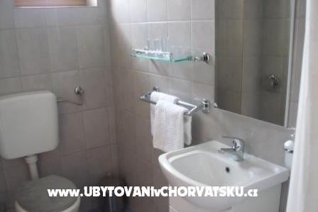 Rooms Veronika photo 4