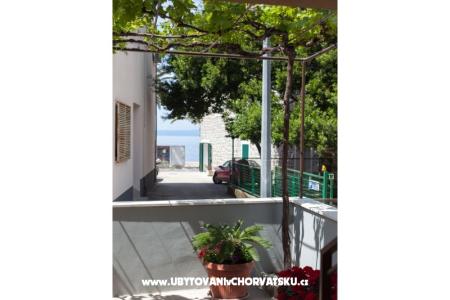 Apartments Lucijetić photo 4
