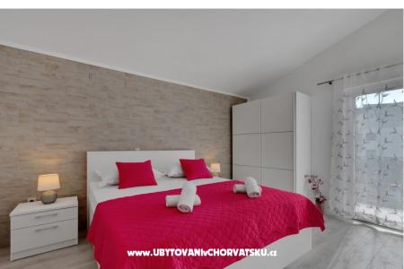 Apartments Sapunarić Podgora Podgora Croatia