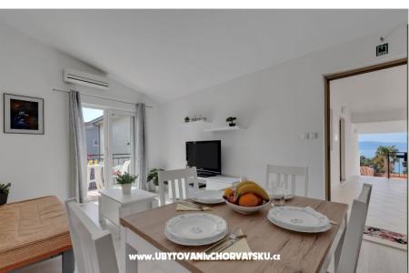 Apartments Sapunarić Podgora photo 4