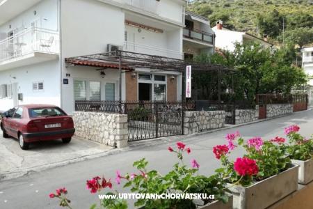 Apartments Holiday photo 4