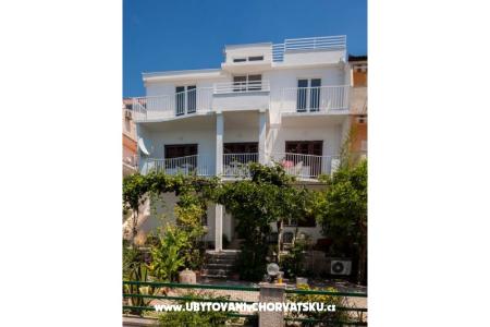 Rako Apartments Marilka Podgora Croatia