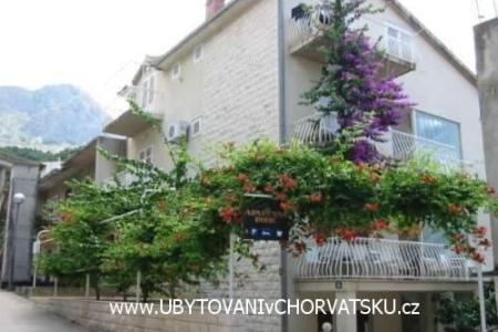 Villa Lidija Podgora Croatia