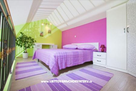 Villa Marija Apartments photo 3