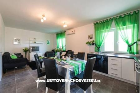 Apartments Aljinovic photo 2