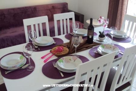 Apartment Kala, Podstrana photo 2