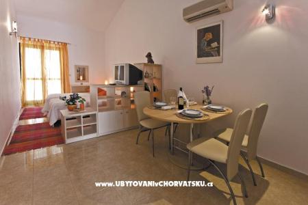 Apartments Gusic photo 2