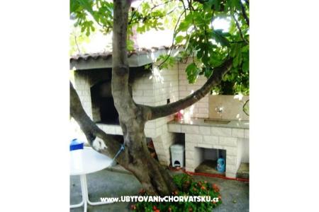 Villa with garden photo 3