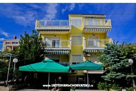 Apartments Lela photo 2