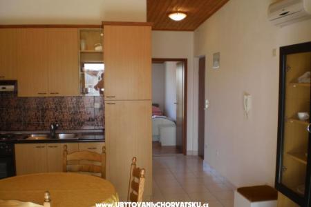 Apartments Mandarić  photo 3